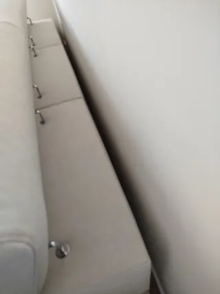 Sofá Italiano Elegante Crudo Microfibra