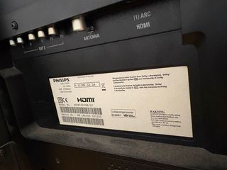 Televisor Philips Negro Incluye mando  Chrome cast