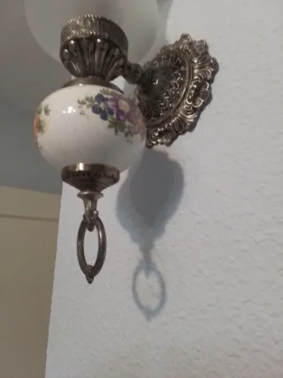 Aplique de pared antiguo porcelana y cristal