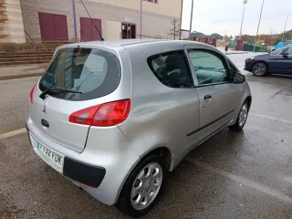 Mitsubishi Colt 2006