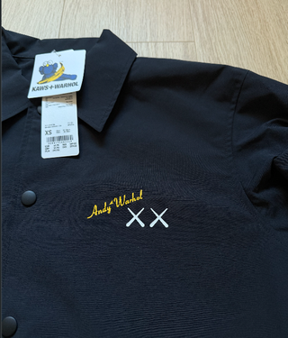 Cortavientos Kaws x Warhol Talla XS