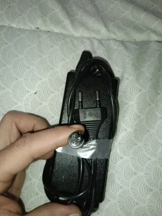 Cargador Patinete Eléctrico 42V 2A