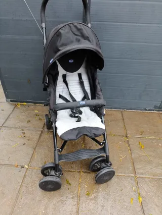 2 Carros de bebé Chicco 50€ cada uno