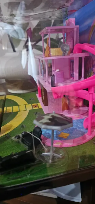 Casa di Ken dalla pellicola Barbie Mojo Dojo House