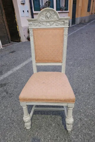 8 sedie antiche laccate oro e verdi