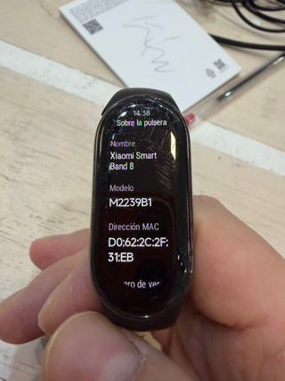 Xiaomi Smart Band 8 Negra - Pantalla Rayada