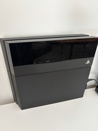 Consola Playstation 4 Negra 500 Gb