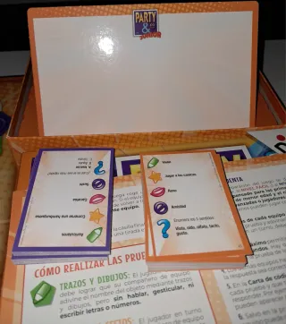 Juego de mesa Party & Co Junior