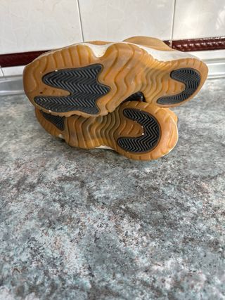 Zapatillas Jordan Future Wheat Talla 36