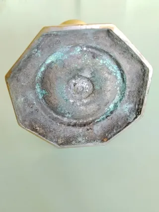 Candeliere antico in metallo (ottone)