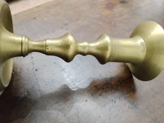 Candeliere antico in metallo (ottone)