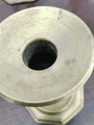 Candeliere antico in metallo (ottone)