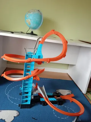 Circuito Hot Wheels Garaje