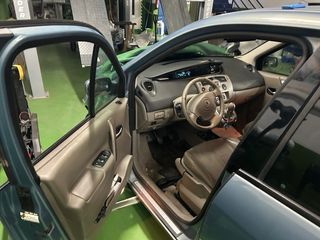 Renault Grand Scenic 2006