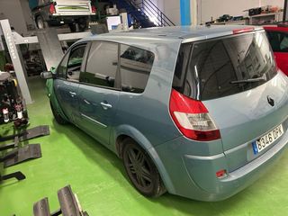 Renault Grand Scenic 2006
