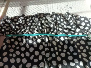 Blusa Ann Taylor lunares negro/blanco