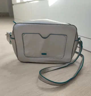 Bolso bandolera Misako plateado