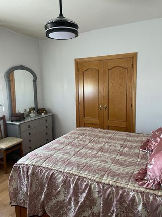 PISO EN VENTA ZONA MANANTIALES