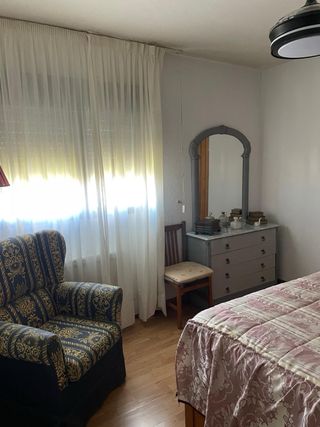 PISO EN VENTA ZONA MANANTIALES