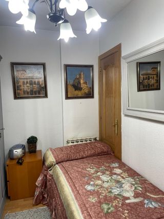 PISO EN VENTA ZONA MANANTIALES