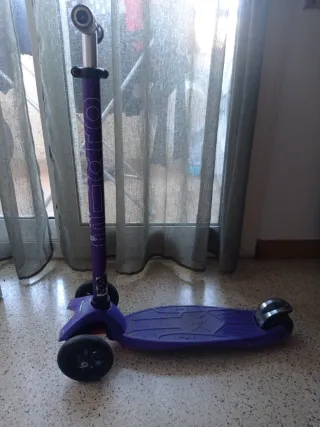 Patinete Micro Maxi Morado 3 Ruedas