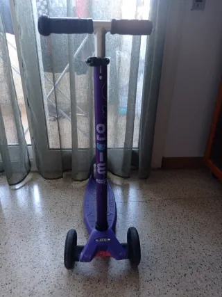 Patinete Micro Maxi Morado 3 Ruedas