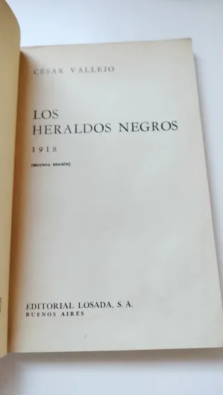 Los heraldos negros