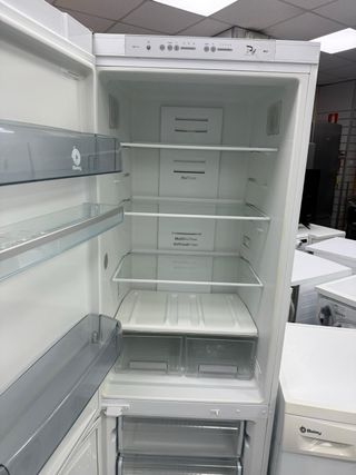 Pack Nevera 1,85m + Lavadora 7kg