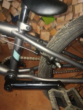 Bicicleta BMX Monty 20