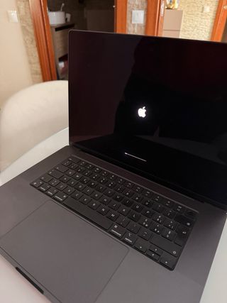 MacBook Pro 16 M3 Pro Negro Espacial
