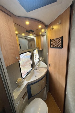 AUTOCARAVANA BURSTNER T605 – FULL EQUIP