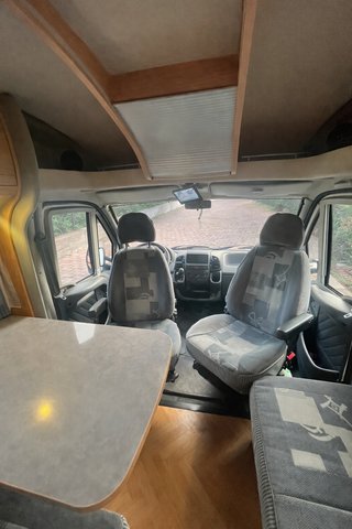 AUTOCARAVANA BURSTNER T605 – FULL EQUIP
