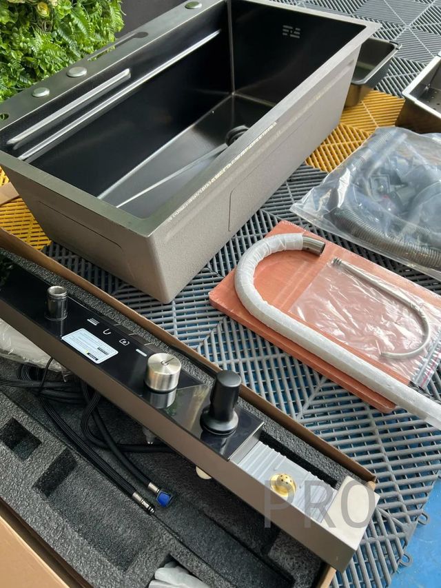 Fregadero Multifunción con Pantalla Digital y Kit de Accesorios en Acero Inoxidable