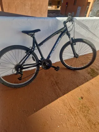 Bici de Montaña Rockrider Negra