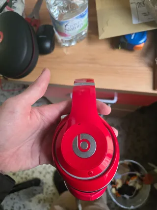 Auriculares Beats Studio 2.0 (sin Bluetooth) rojos