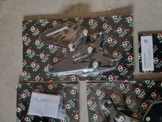 Estriberas retrasadas Yamaha R6 Bonamici Racing