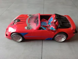 Coche Spiderman con Muñeco