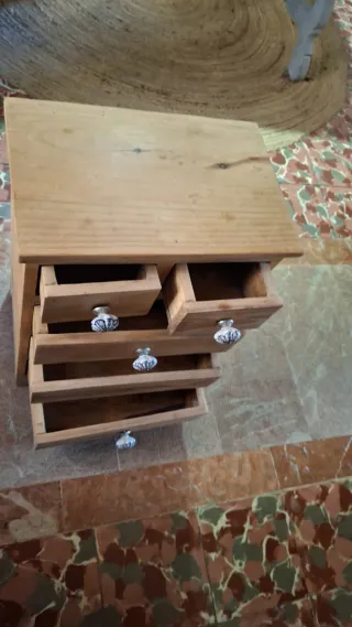 Cómoda antigua pino estilo francés