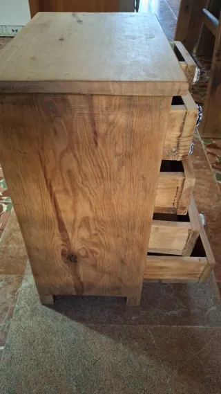 Cómoda antigua pino estilo francés