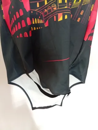 Funda de maleta con diseño geométrico