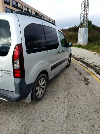 Peugeot e-Partner 2014