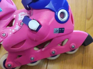 Patines en línea rosas y morados