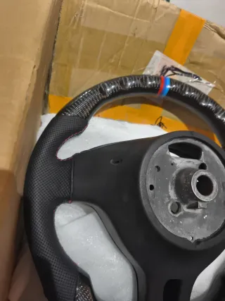 Volante BMW Carbono M