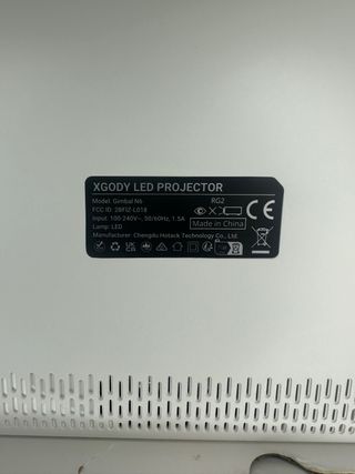 Proyector XGODY Smart 1080P – Averiado / Para repa