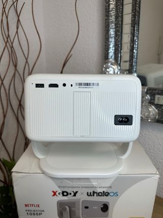 Proyector XGODY Smart 1080P – Averiado / Para repa