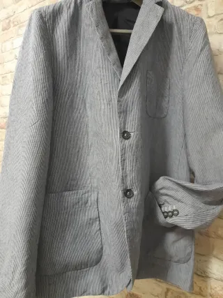 Giacca in lino a righe blu e bianche