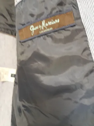 Giacca in lino a righe blu e bianche