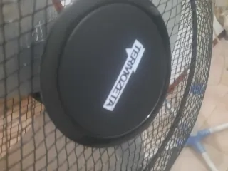 Ventilatore da terra nero