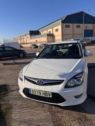 Hyundai i30 2011