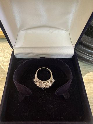 Anillo plata con zafiros y diamantes